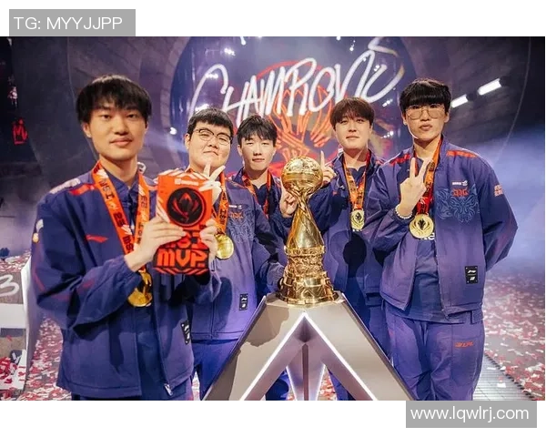 DOTA2力量榜单更新JDG战队荣登第四名引发热议