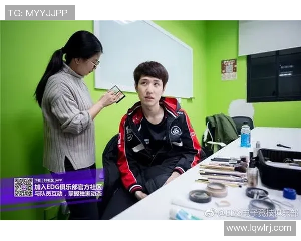 吴强独家分享羽毛球技巧与心得助你提升竞技水平与乐趣