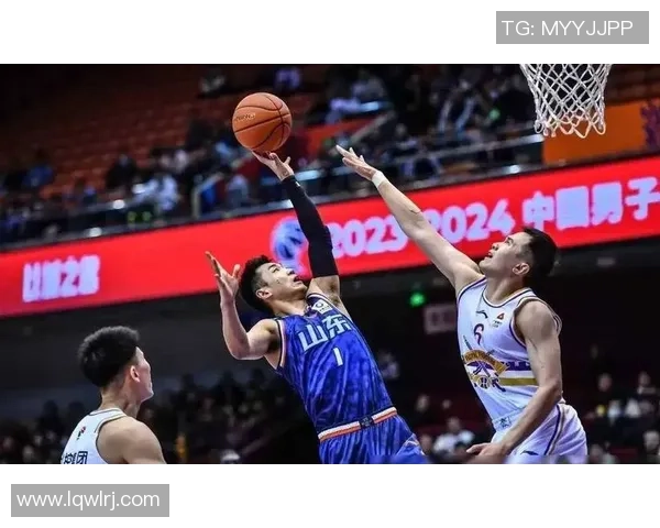 CBA精彩对决上海队与青岛队全场比赛录像回顾与精彩瞬间分析 CBA精彩对决上海队与青岛队全场比赛录像回顾与精彩瞬间分析