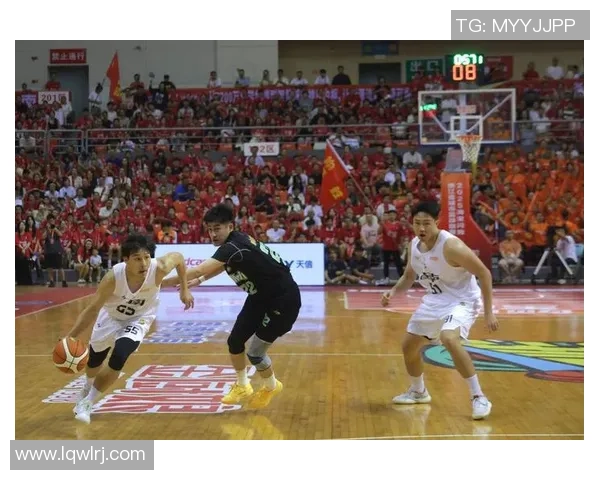 全国锦标赛回顾:杭州篮球队展现出惊人的速度与团队配合能力 全国锦标赛回顾:杭州篮球队展现出惊人的速度与团队配合能力